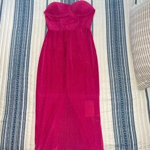 Never worn soft body-con. Tags still on! Small chested would fit dress best.